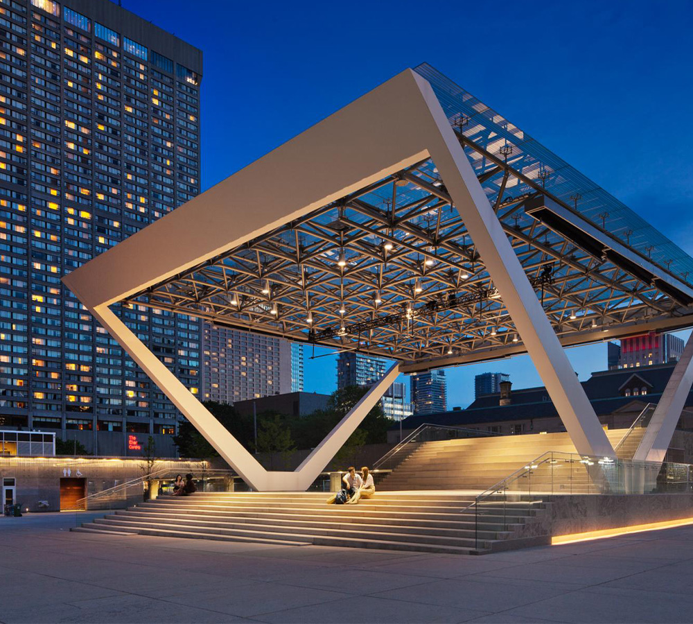 Nathan Phillips Square, Toronto, Ontario